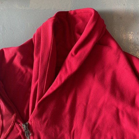 Lululemon jacket - Picture 3 of 3